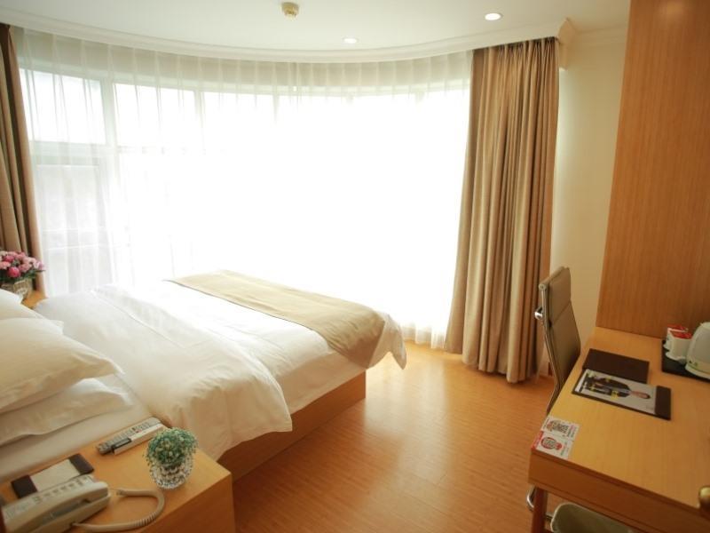 Greentree Inn Shanghai Hongqiao Airport Apartment Hotel Exterior photo