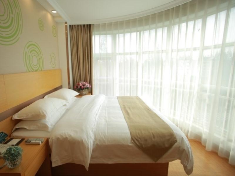 Greentree Inn Shanghai Hongqiao Airport Apartment Hotel Exterior photo